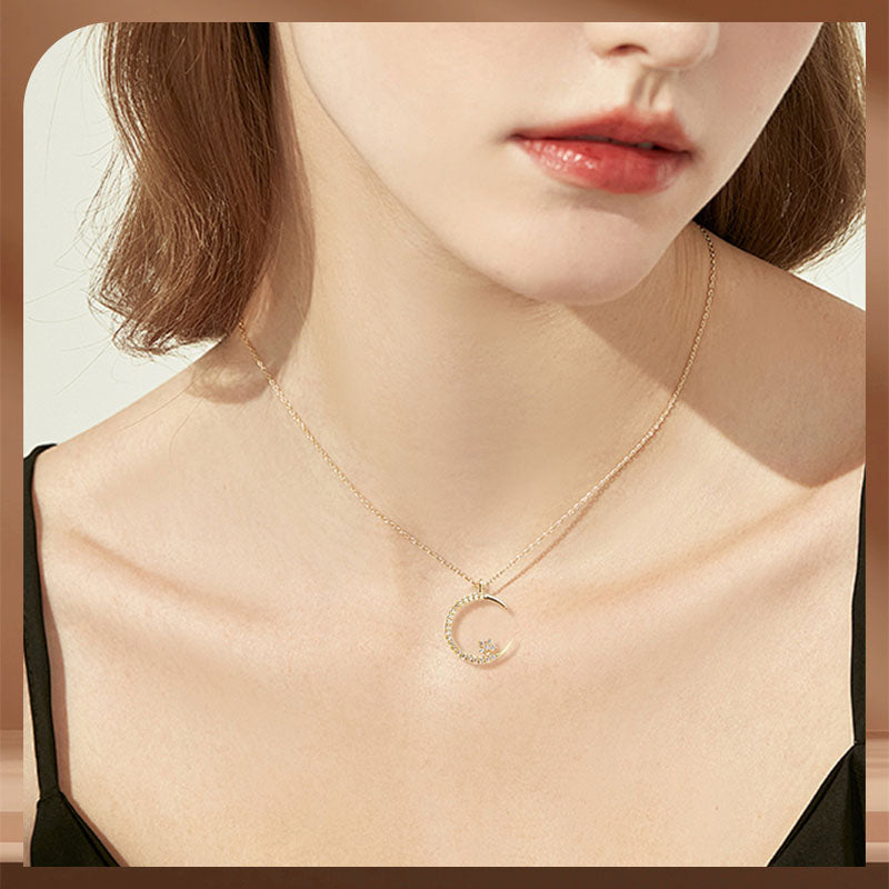 Collar brillante de Luna y Estrellas