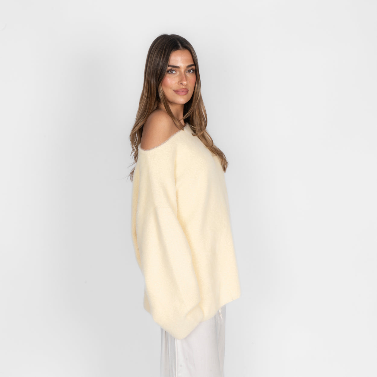 ESSY | Jersey hombro descubierto