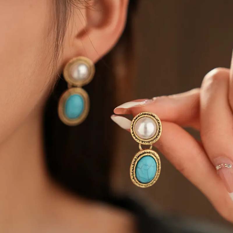 Set de pendientes de botón retro y collar para mujer