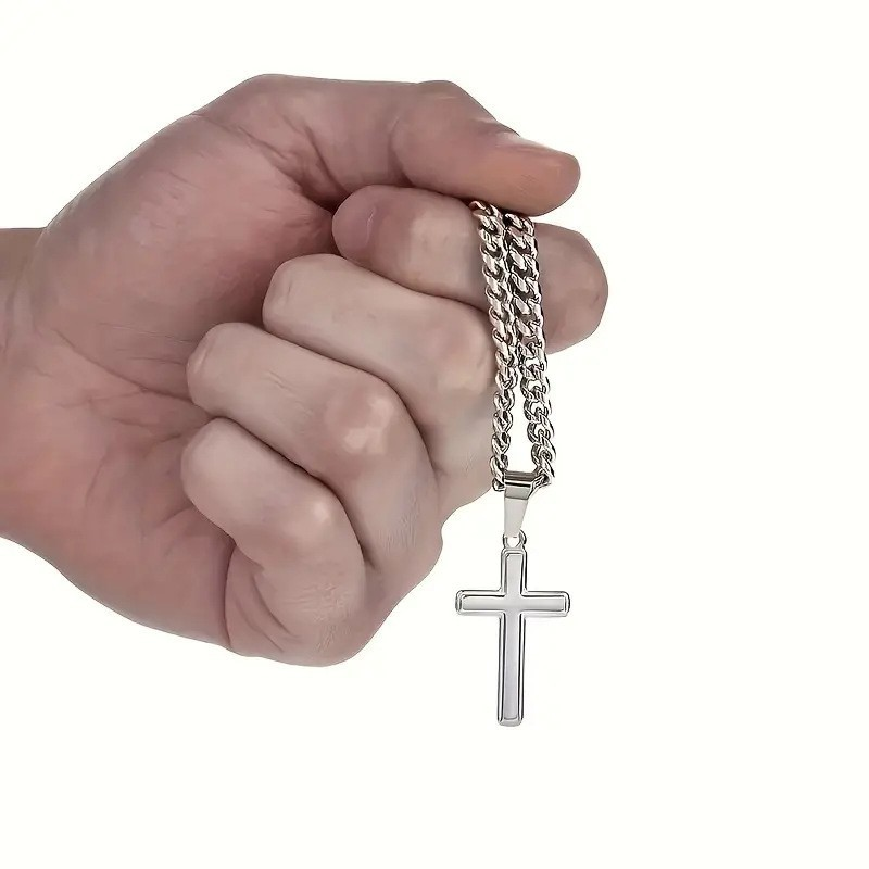 Collar para hombre con colgante de cruz en acero inoxidable